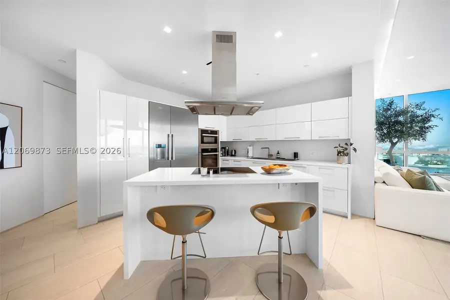 100 S Pointe Dr #1409, Miami Beach, FL 33139 - #3