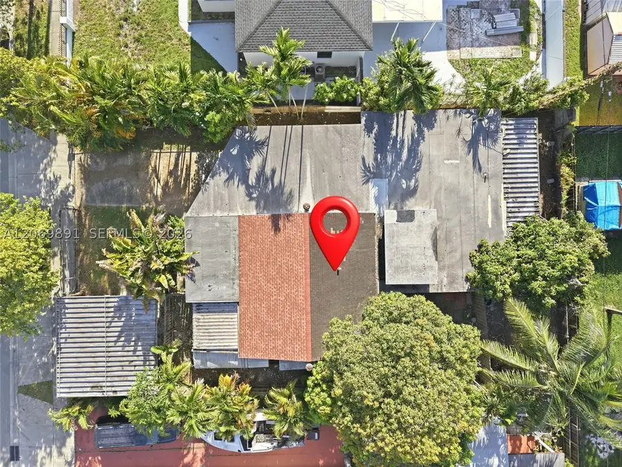 621 SE 4th St, Hialeah, FL 33010 - #2