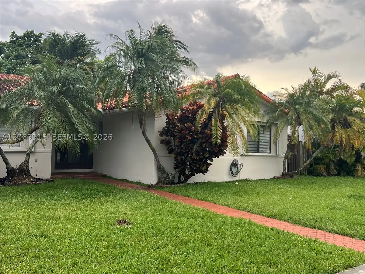 9940 SW 155th St, Miami, FL 33157 - #1
