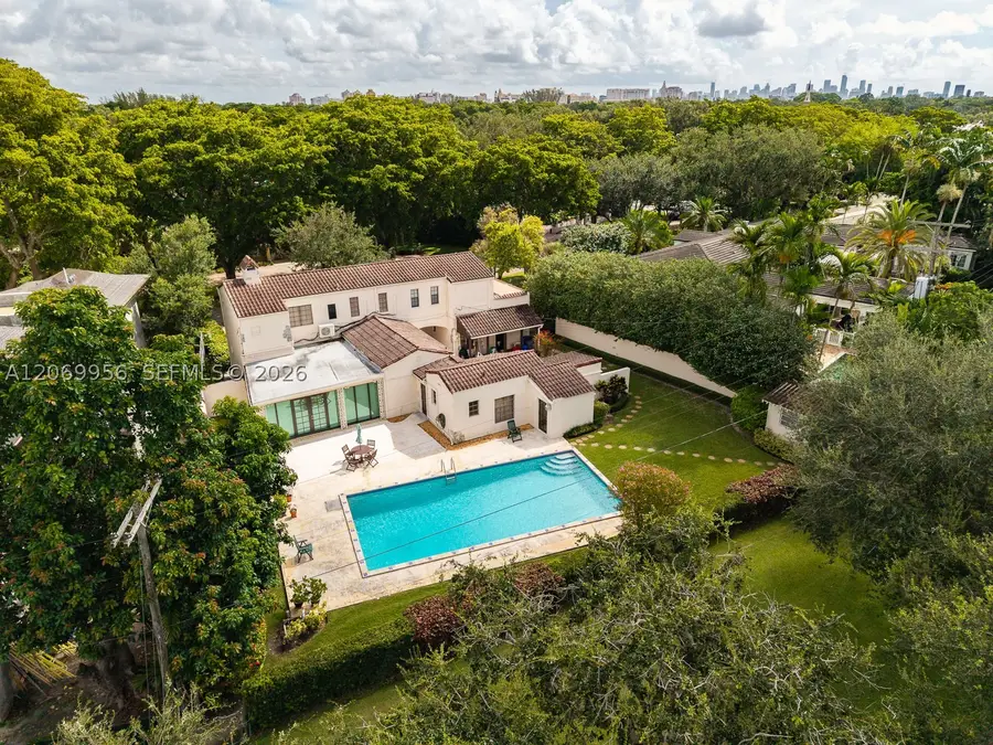 4128 Pinta Ct, Coral Gables, FL 33146 - #2