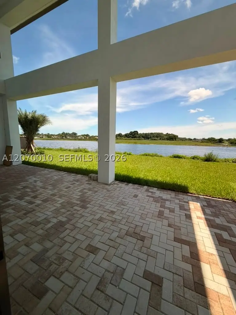 16203 NW 84th Pl, Miami Lakes, FL 33016 - #3