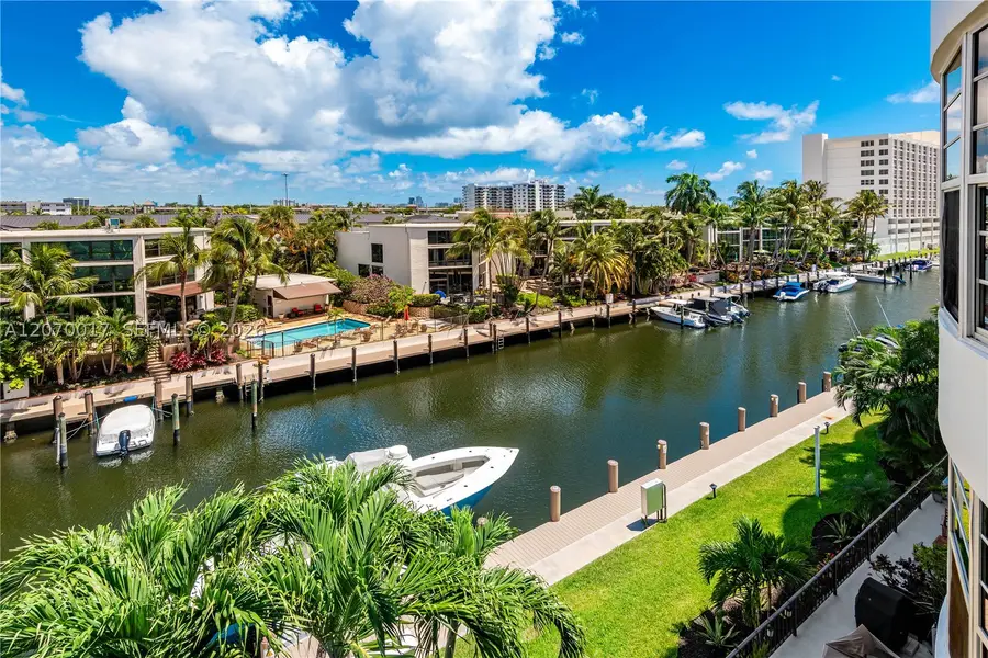 3051 NE 48th St #406, Fort Lauderdale, FL 33308 - #3