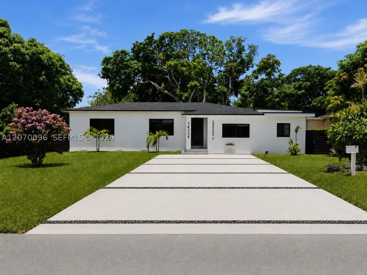 14324 Garden Dr, Miami, FL 33168 - #1