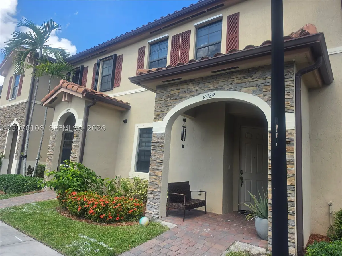 9229 W 33rd Way, Hialeah, FL 33018 - #1