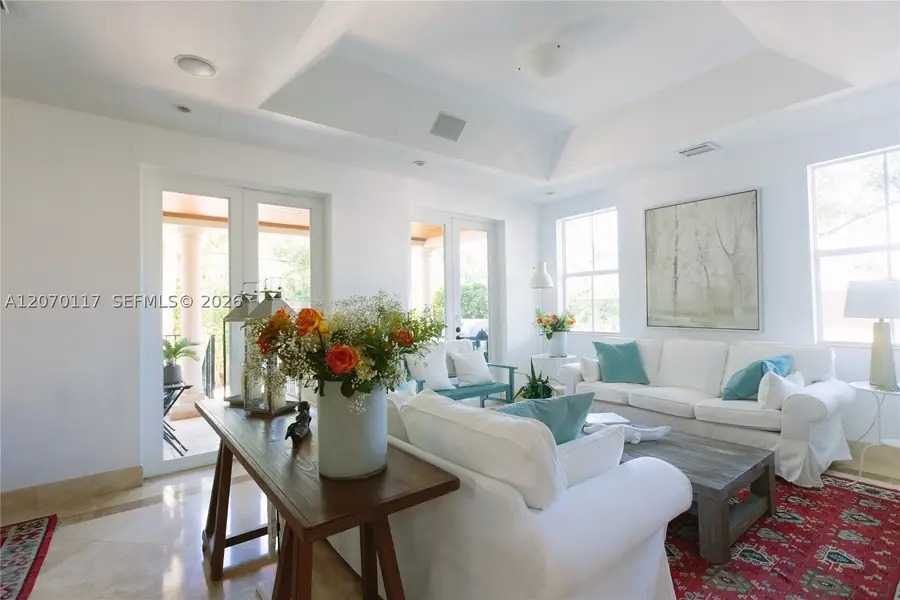 335 W Enid Dr, Key Biscayne, FL 33149 - #2