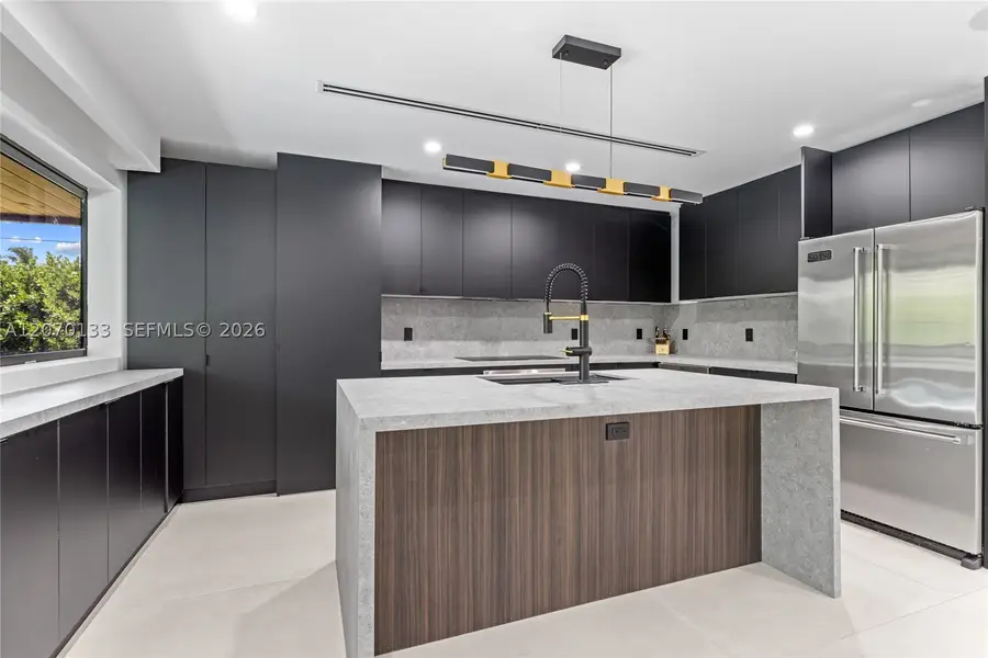 200 N 52nd Ave, Hollywood, FL 33021 - #3