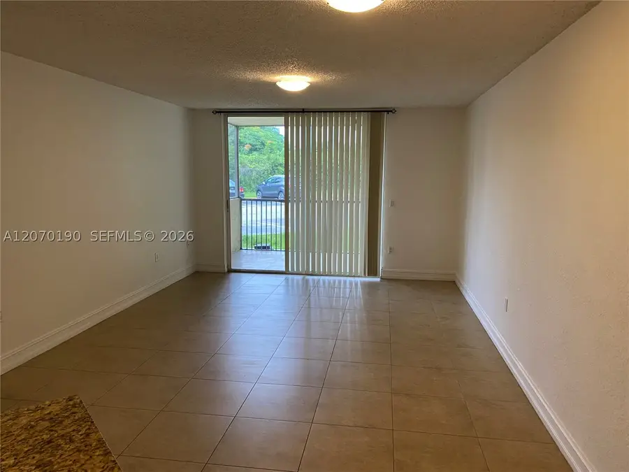 8245 Lake Dr #101, Doral, FL 33166 - #3