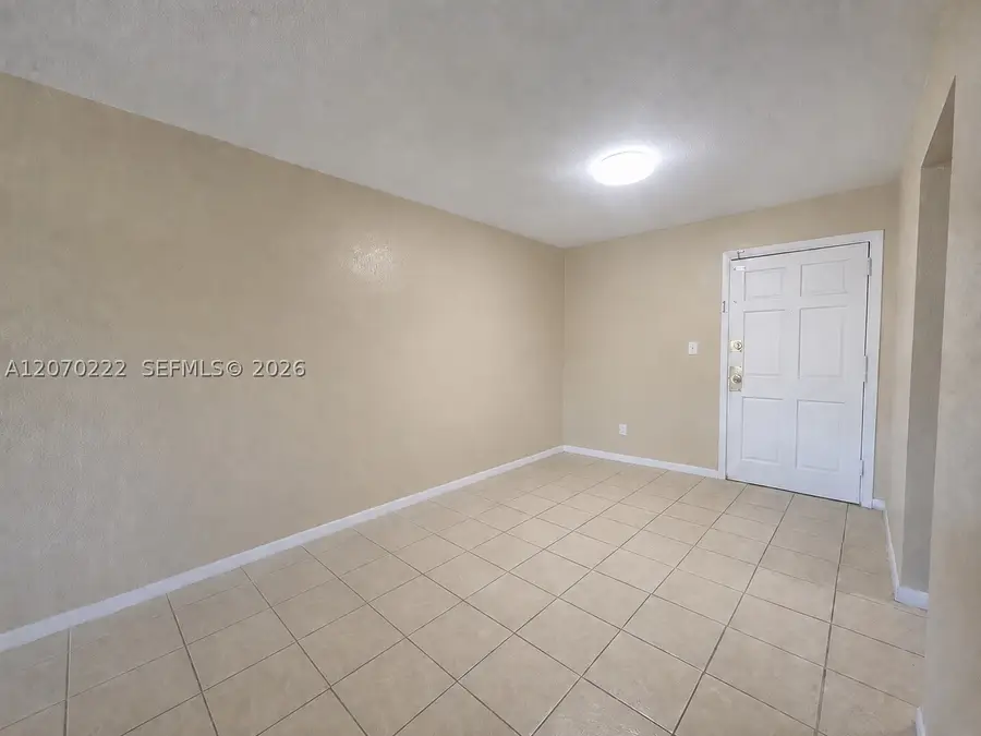 3600 NW 21st St #313, Lauderdale Lakes, FL 33311 - #3