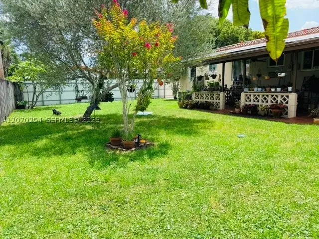 245 W 60th St, Hialeah, FL 33012 - #2