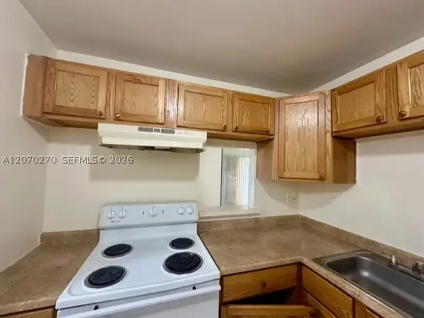 4334 NW 9th Ave #7-1F, Deerfield Beach, FL 33064