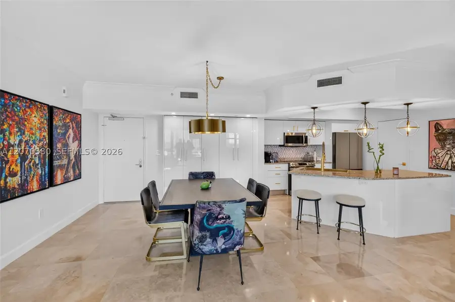 19900 E Country Club Dr #805, Aventura, FL 33180 - #2
