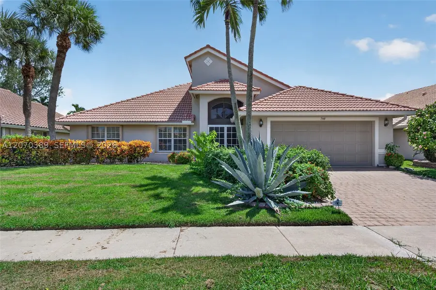 7318 Amber Falls Ln, Boynton Beach, FL 33437 - #3