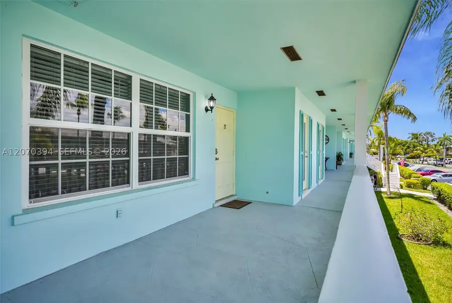 931 SE 9th Ave #17, Pompano Beach, FL 33060 - #2