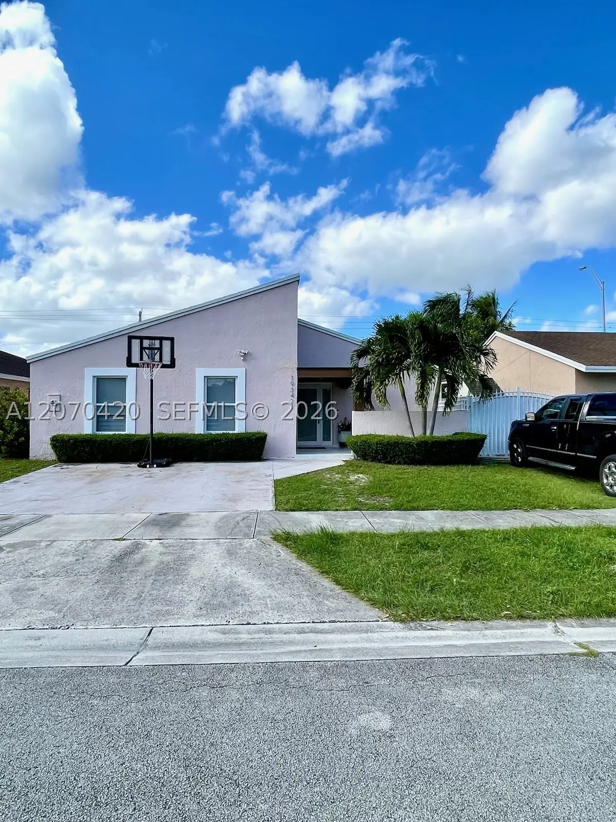 19342 SW 119th Ct, Miami, FL 33177 - #1