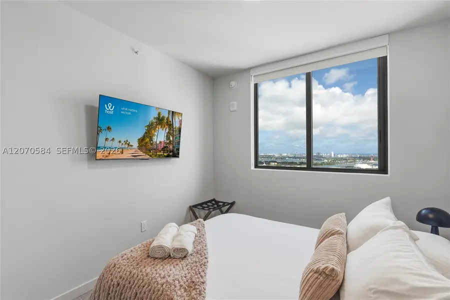 121 NE 5th St #3312, Miami, FL 33132 - #3