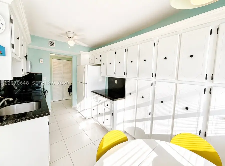 1833 S Ocean Dr #1202, Hallandale Beach, FL 33009 - #3