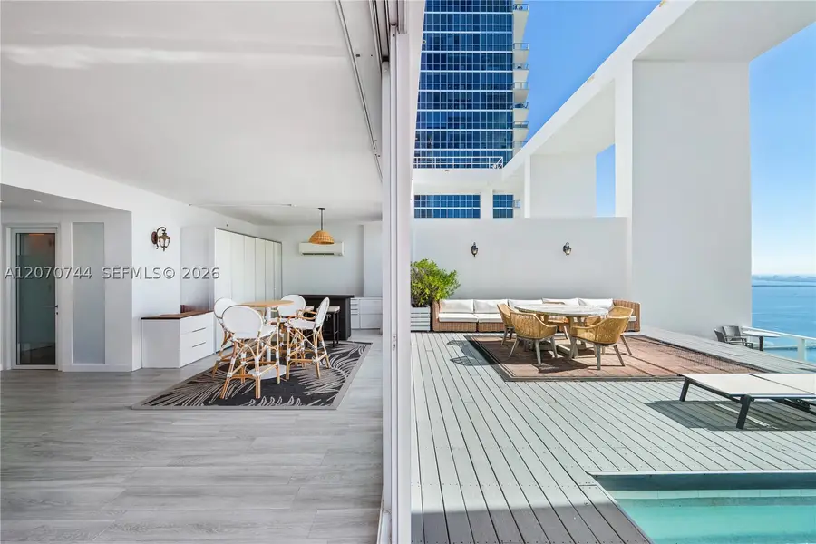 1040 Biscayne Blvd #4602, Miami, FL 33132 - #2