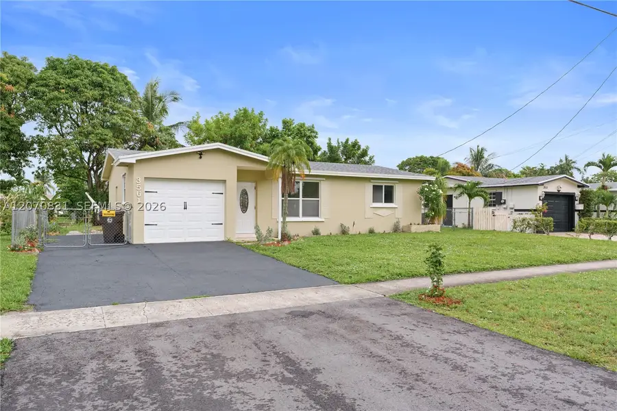 3561 NW 41st St, Lauderdale Lakes, FL 33309 - #2