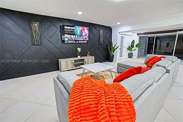 8651 Sunset Strip, Sunrise, FL 33322