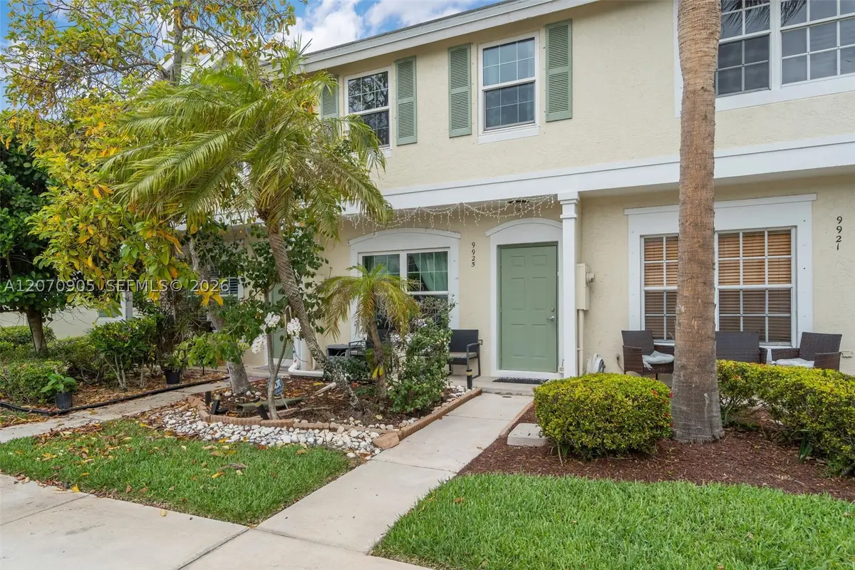 9925 NW 57th Manor, Coral Springs, FL 33076 - #1