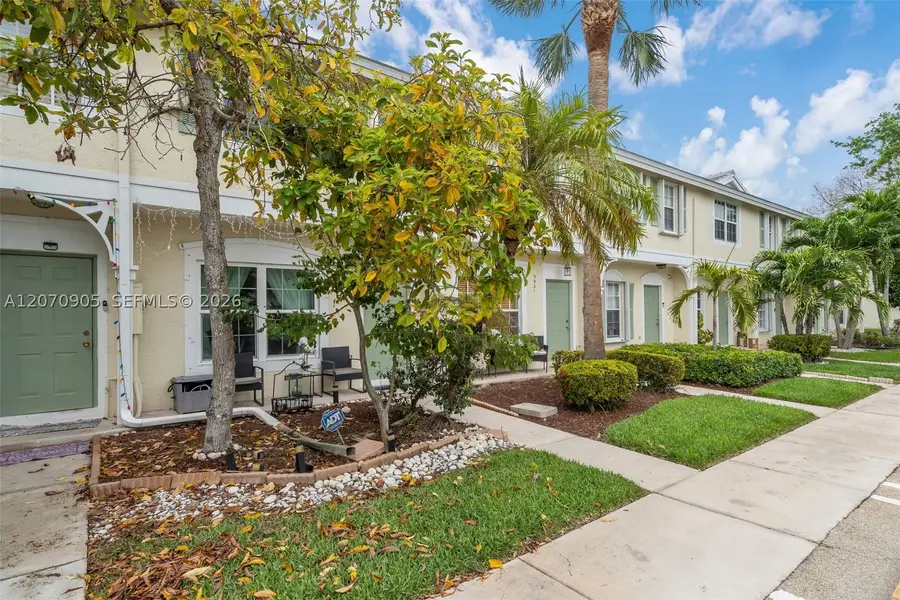 9925 NW 57th Manor, Coral Springs, FL 33076 - #3