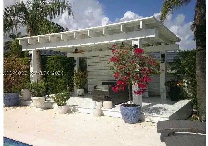19706 SW 130th Ave, Miami, FL 33177 - #2