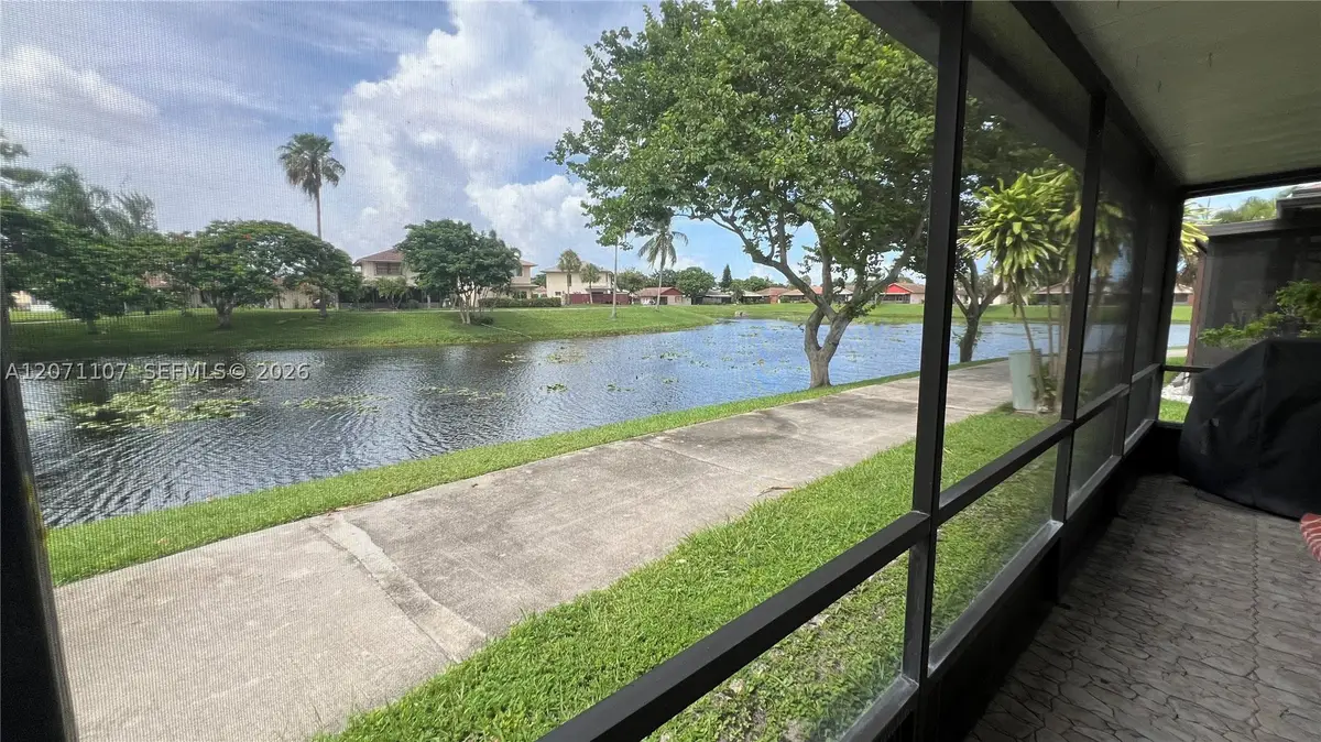 5437 Mendoza St, West Palm Beach, FL 33415 - #1