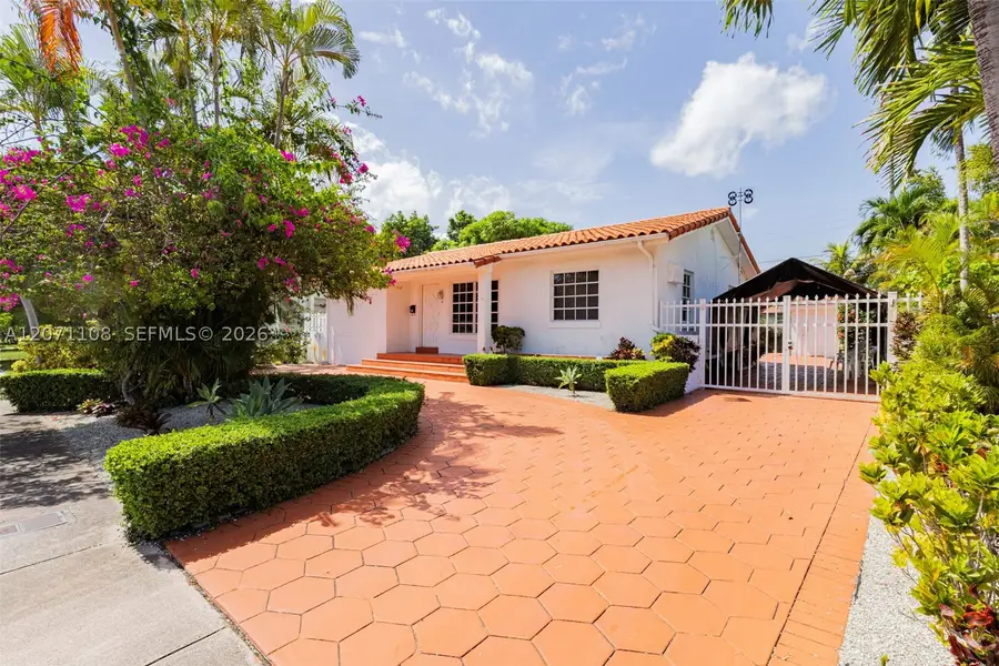 41 Campina Ct, Coral Gables, FL 33134 - #2