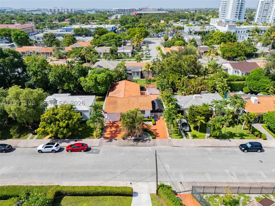 41 Campina Ct, Coral Gables, FL 33134 - #3