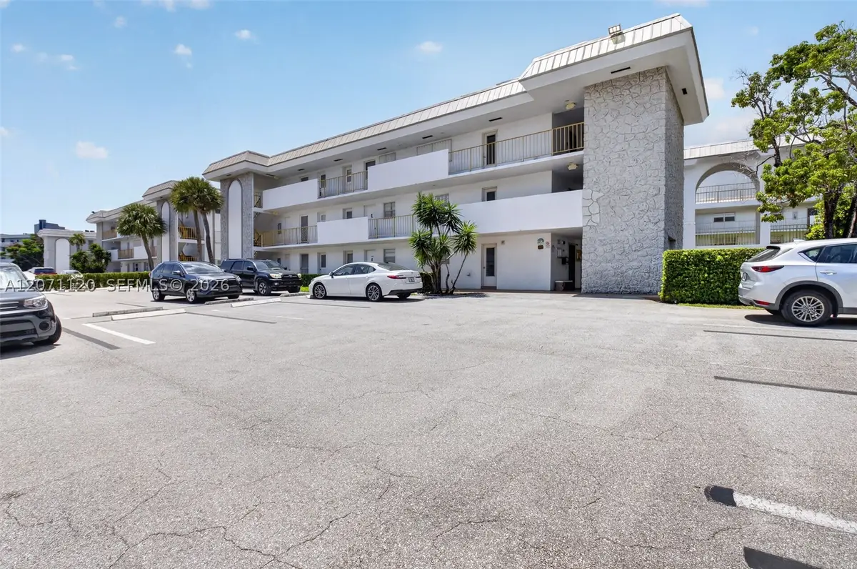 5501 NW 2nd Ave #106, Boca Raton, FL 33487 - #1