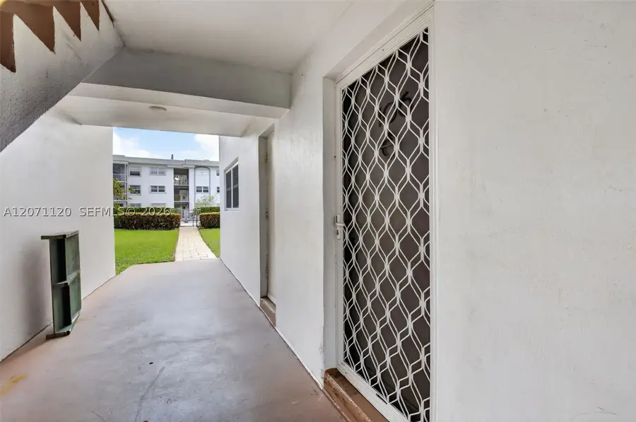 5501 NW 2nd Ave #106, Boca Raton, FL 33487 - #3