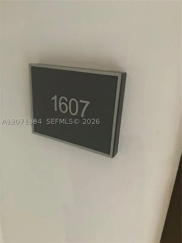 1830 S Ocean Dr #1607, Hallandale Beach, FL 33009