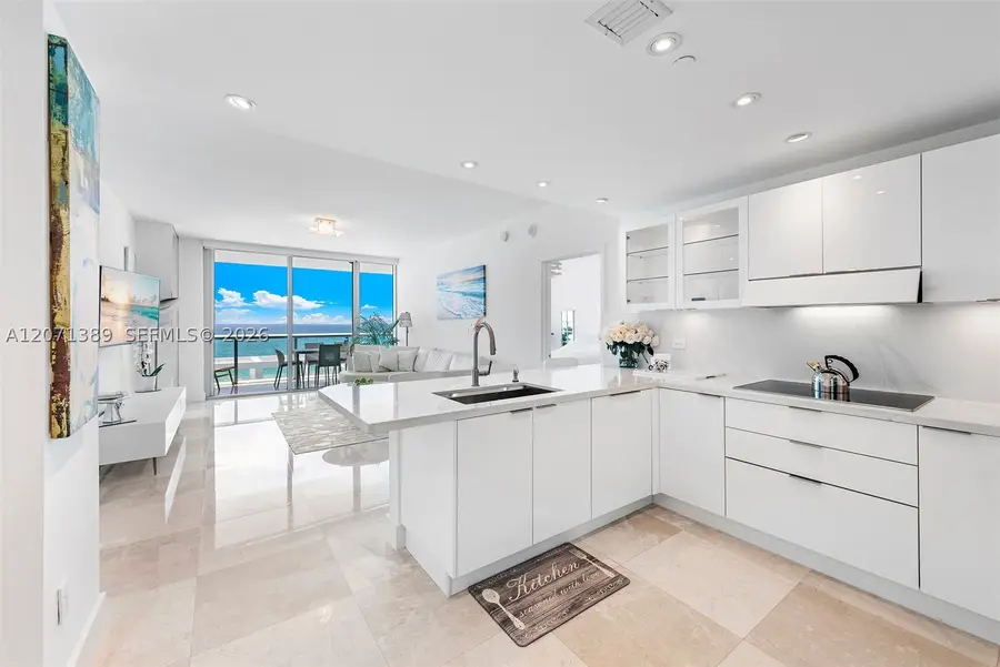 6799 Collins Ave #804, Miami Beach, FL 33141 - #3
