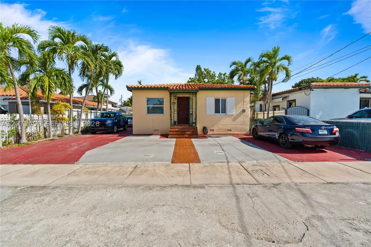 3445 NW 2nd St, Miami, FL 33125 - #1
