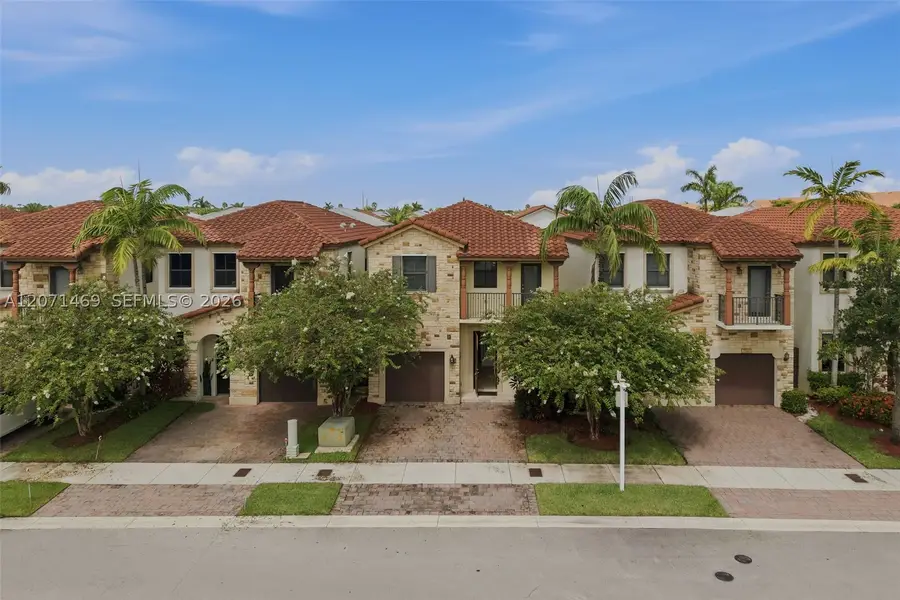 7042 NW 103rd Path, Doral, FL 33178 - #3