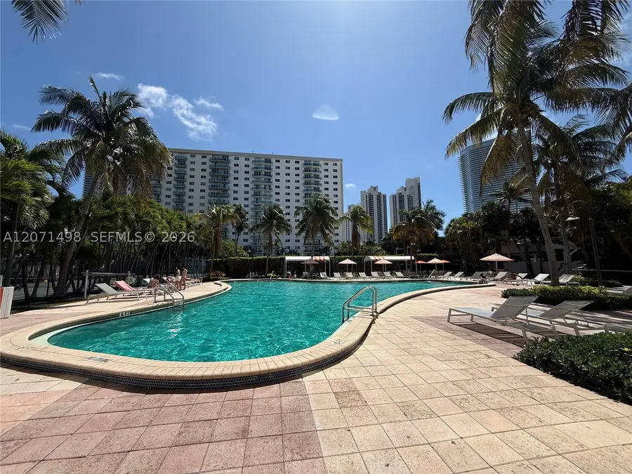 19380 Collins Ave #PH-11, Sunny Isles Beach, FL 33160 - #3