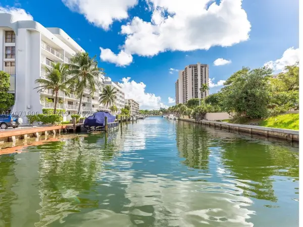 1650 NE 115th St #403, Miami, FL 33181