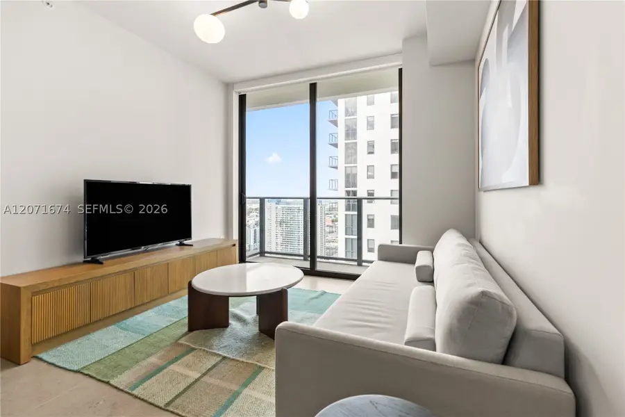 11 NE 6 St #3213, Miami, FL 33132 - #2