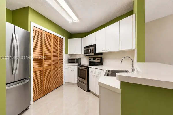 6276 NW 186th St #305, Hialeah, FL 33015