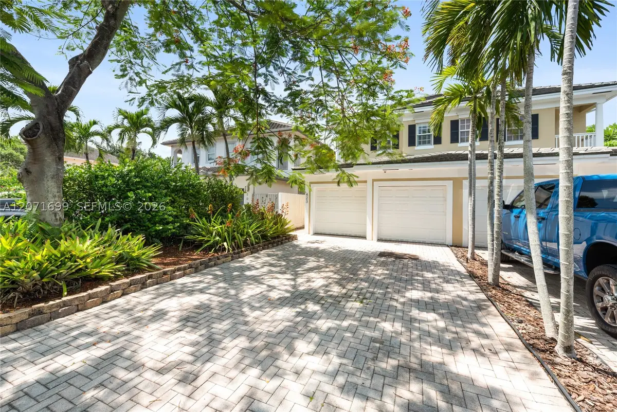 423 SW 16th St, Fort Lauderdale, FL 33315 - #1