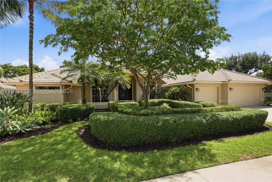 360 NE Coconut Cir, Weston, FL 33326 - #2