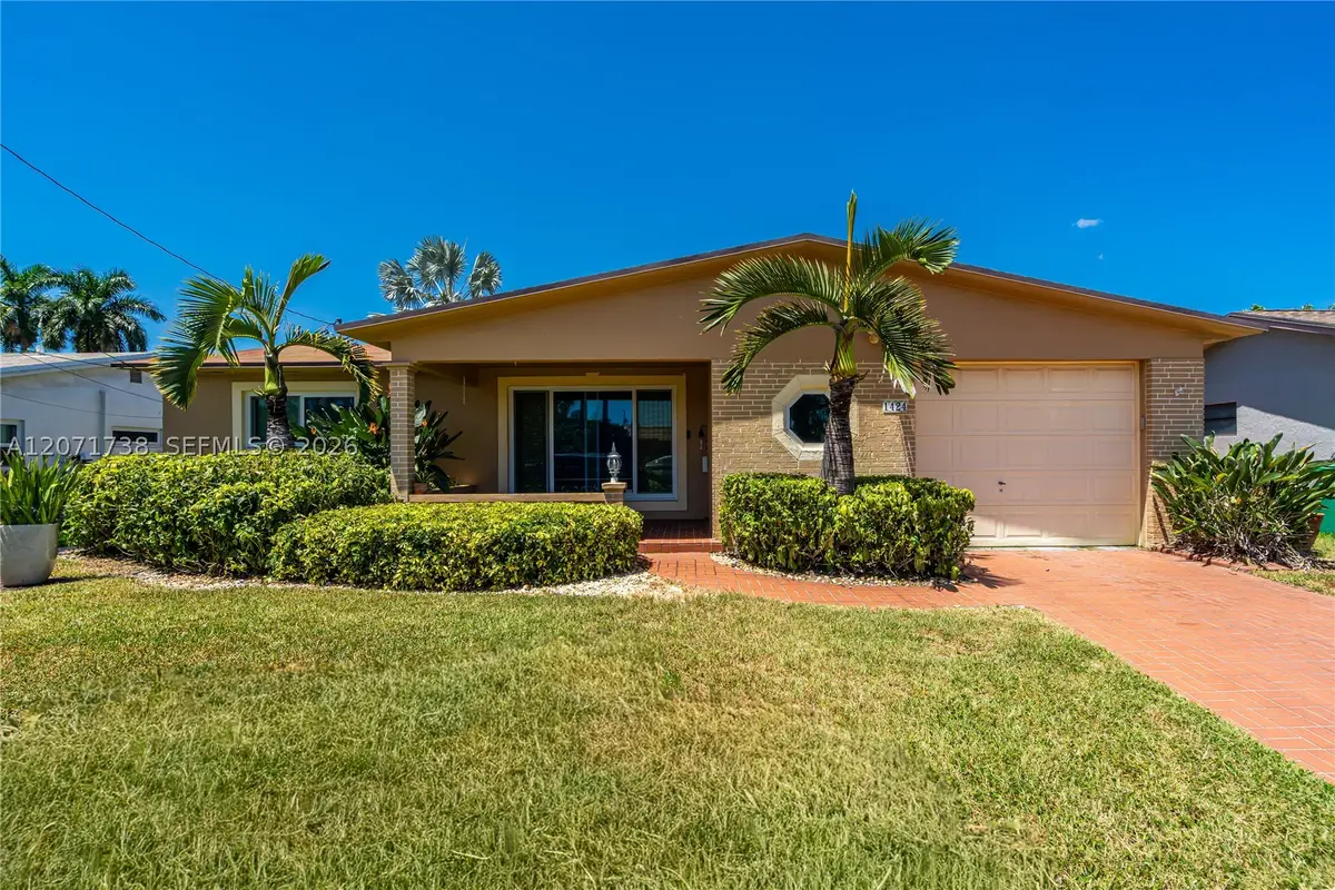 1424 Nautilus Isle, Dania Beach, FL 33004 - #1