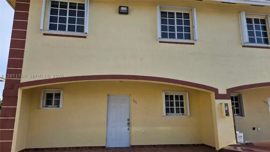 6758 NW 182nd St #101, Hialeah, FL 33015 - #2