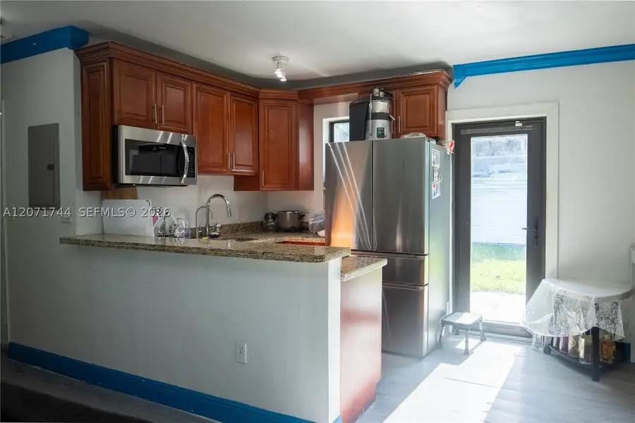 901 NW 33rd Dr, Lauderhill, FL 33311 - #2