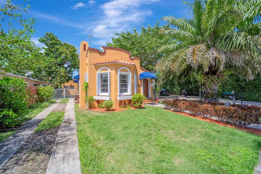 3431 SW 25th St, Miami, FL 33133 - #3