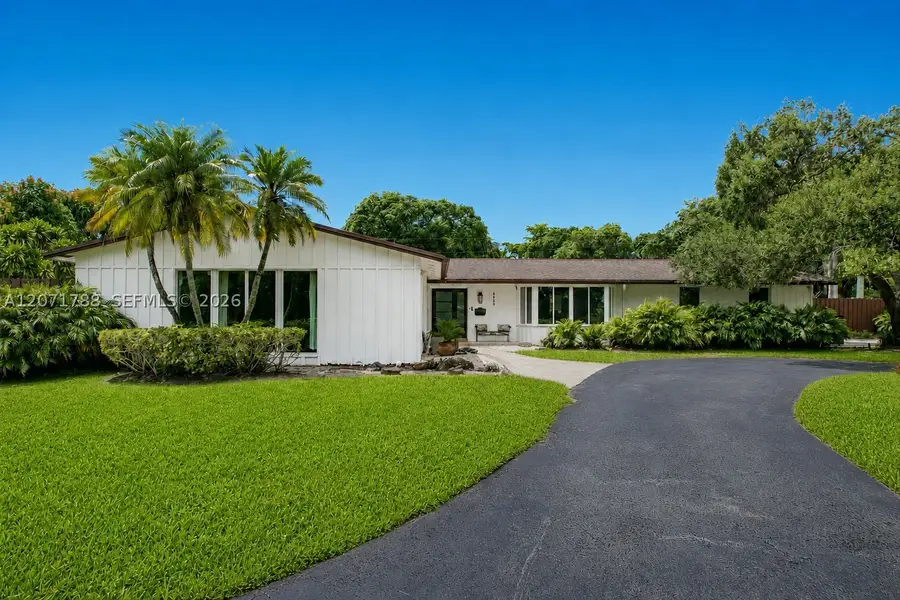 8520 SW 151st Street, Palmetto Bay, FL 33158 - #2