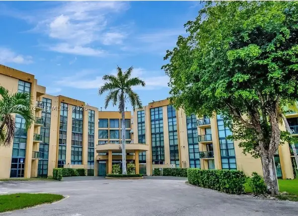 11790 SW 18th St #520-3, Miami, FL 33175