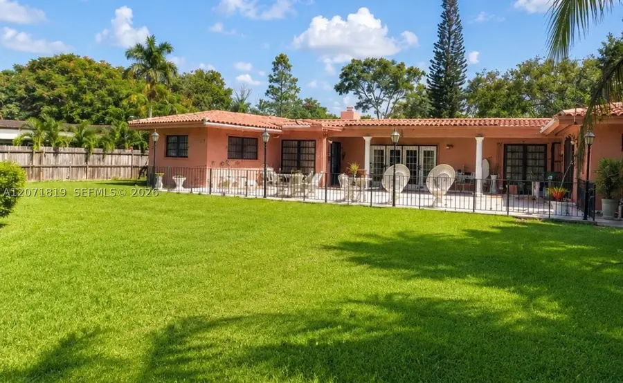 6861 SW 69th Ter, South Miami, FL 33143 - #2