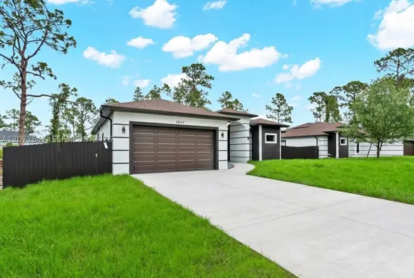 1047 Merry St, Lehigh Acres, FL 33974