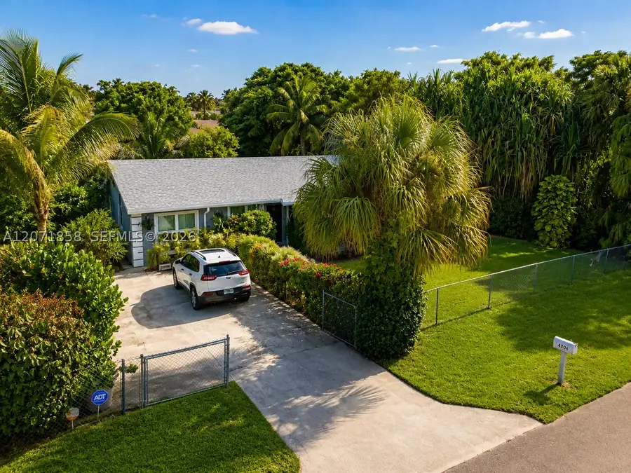 4806 Orlando Ave, West Palm Beach, FL 33417 - #3